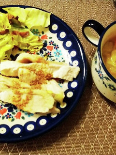 簡単に2品。茹で胸肉と鶏出汁のスープ-レシピのメイン写真