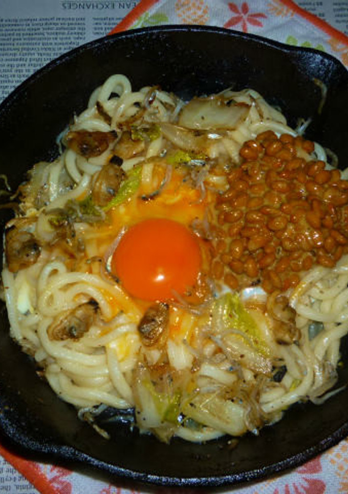 おじゃことあさりの月見焼きうどん＋納豆-レシピのメイン写真