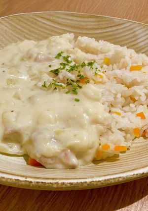 チキンクリームonにんじんライス-レシピのメイン写真