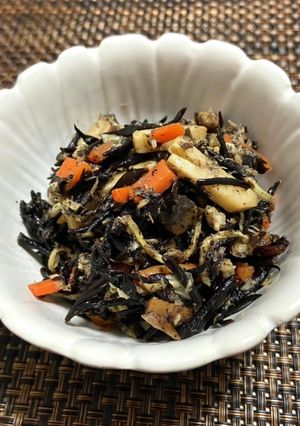 《魚》にしんのひじき煮-レシピのメイン写真
