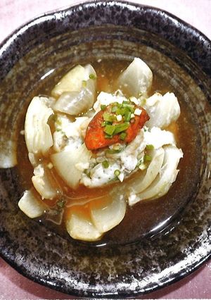 まるごと玉ねぎとあんこうのスープ-レシピのメイン写真
