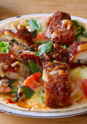 甘辛さばカツのイタリアンさばカツピザ-レシピのメイン写真