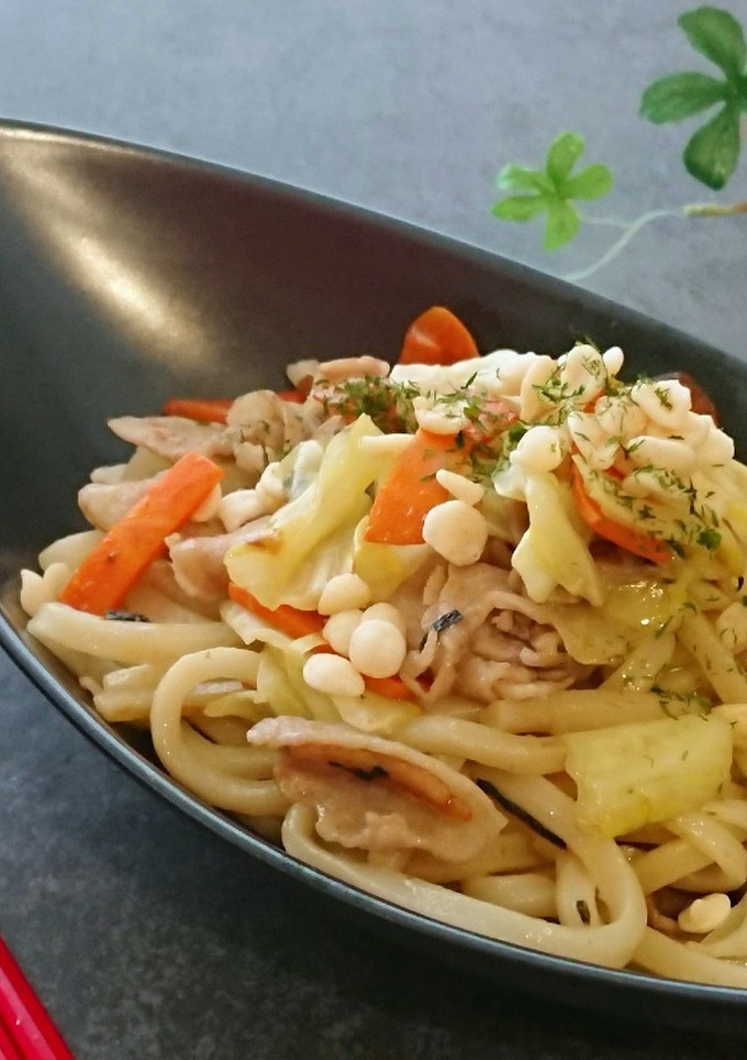 定番焼きうどん。味が決まるお茶漬と揚げ玉-レシピのメイン写真