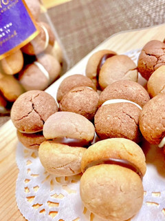 ココアといちごのチョコサンドクッキー-レシピのメイン写真
