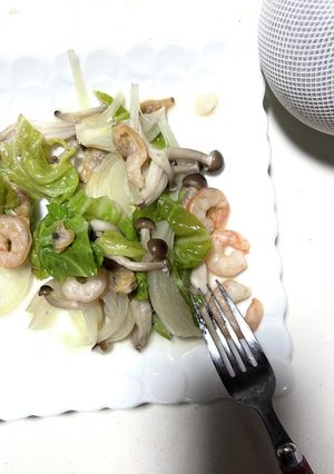 簡単!冷凍シーフードと野菜の白ワイン蒸し-レシピのメイン写真