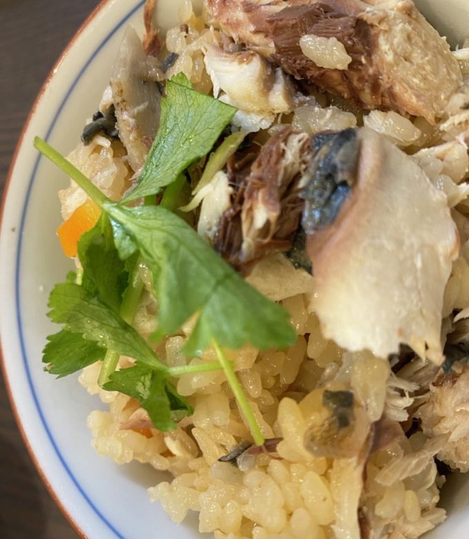 鯖の炊き込み(かやく)ご飯-レシピのメイン写真