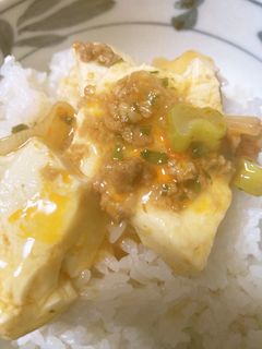 簡単 麻婆豆腐丼-レシピのメイン写真