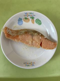 【保育園給食】鮭のバターソテー-レシピのメイン写真