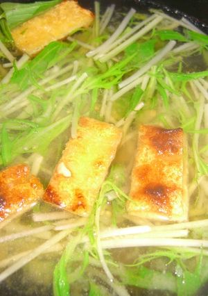 シャキ水菜とカリ焼きあげのお味噌汁-レシピのメイン写真