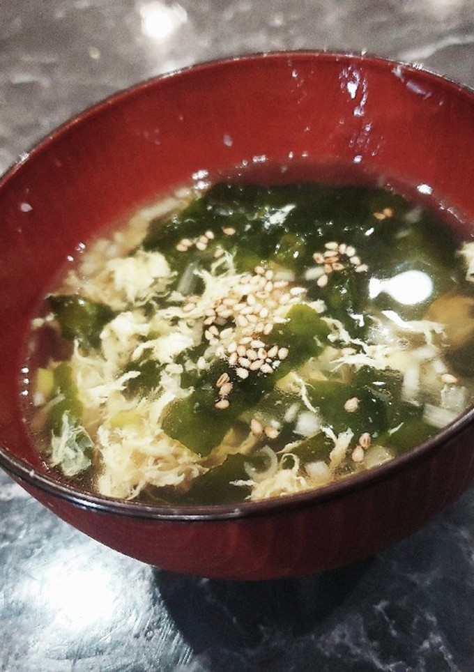 寒い日にぴつたり！ワカメと卵のスープ！-レシピのメイン写真