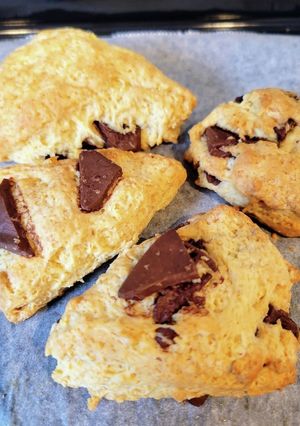 超簡単！HM&ヨーグルトでチョコスコーン-レシピのメイン写真