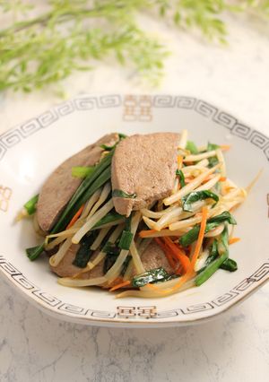 再現！餃子の王将のニラレバ炒め-レシピのメイン写真