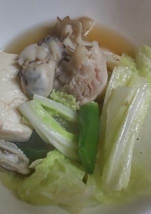 牡蠣、鶏肉、醤油麹鍋-レシピのメイン写真