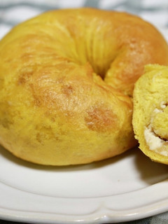 かぼちゃとクリームチーズのベーグル-レシピのメイン写真