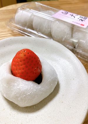 まるで和菓子屋さんの苺大福-レシピのメイン写真