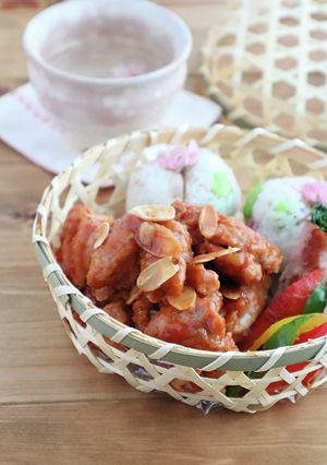 ヤンニョムチキンのアーモンド和え-レシピのメイン写真