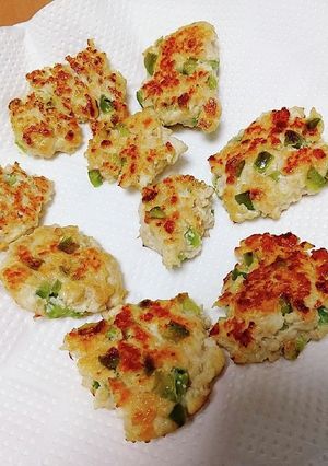 【離乳食】鶏挽肉と野菜の豆腐ハンバーグ-レシピのメイン写真
