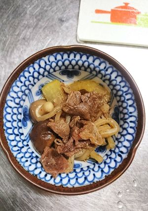 牛スジとこんにゃく、大根、椎茸の甘辛煮-レシピのメイン写真