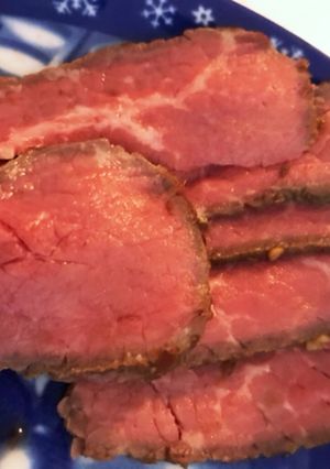 タレも一緒に出来る簡単ローストビーフ-レシピのメイン写真