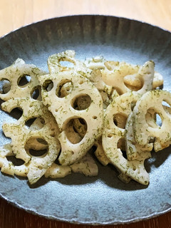 味見が止まらない!蓮根のり塩バター炒め-レシピのメイン写真