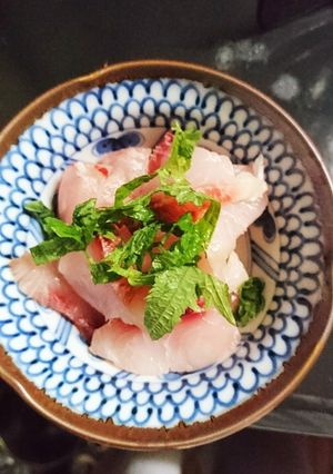 ボラのお刺身です大好き〜♪♪♪-レシピのメイン写真