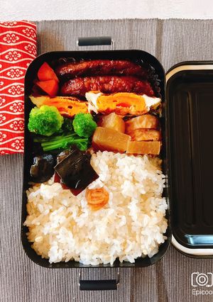 煮込みマルシンハンバーグ弁当-レシピのメイン写真