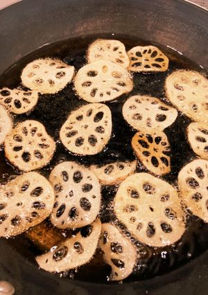 蓮根大量消費！皮ごと酢蓮根チップス-レシピのメイン写真