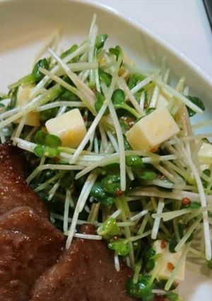 簡単！美味！付け合わせ♪かいわれチーズ-レシピのメイン写真