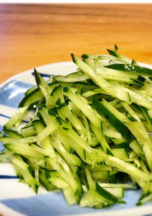 輪切りにしない!きゅうりの簡単千切り-レシピのメイン写真
