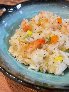 炊飯器だけで簡単♡バター香る海老ピラフ-レシピのメイン写真