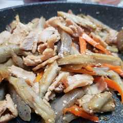 รูปของ 豚肉入り五目きんぴら