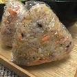 刻みしょうが漬けと鮭フレークのおにぎり