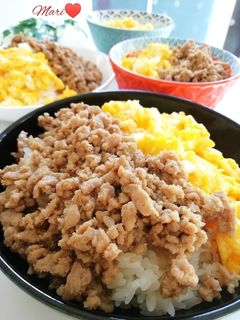 フライパンで簡単!鶏そぼろ卵丼-レシピのメイン写真
