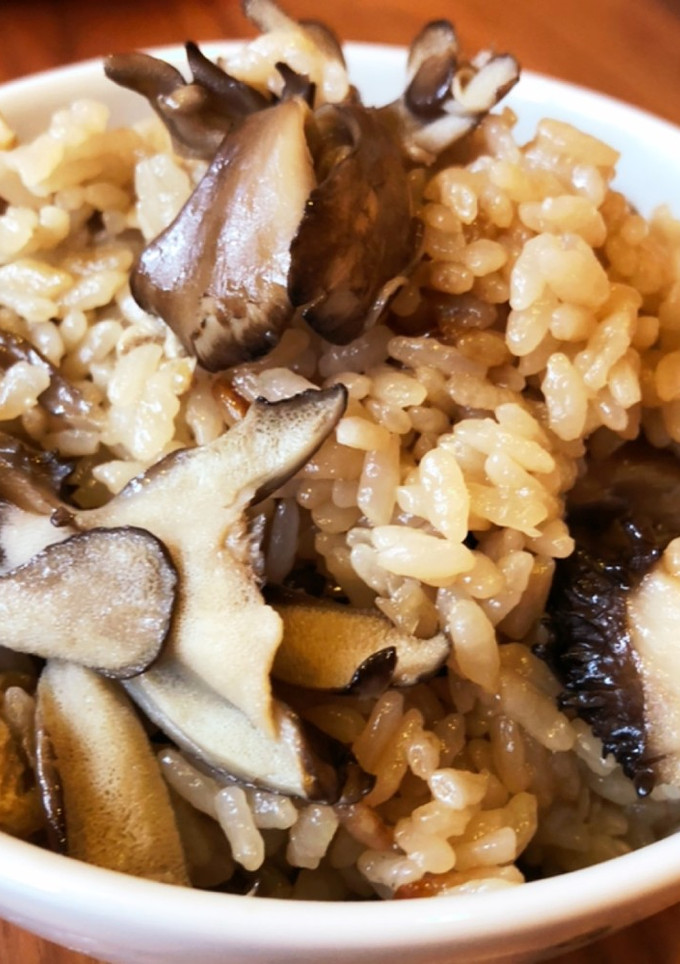 風味抜群！舞茸の炊き込みご飯-レシピのメイン写真