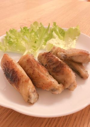 材料３つだけ♪ 鶏手羽中のスパイス焼き-レシピのメイン写真