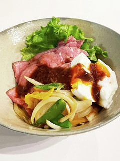 パッと出来るローストビーフ丼-レシピのメイン写真