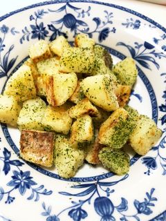 新じゃがでも!フライパンで青のりポテト-レシピのメイン写真