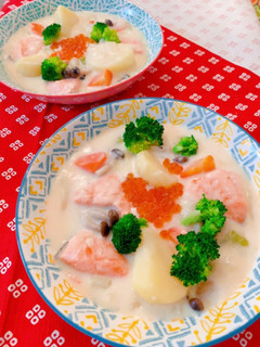 鮭といくらの親子シチュー-レシピのメイン写真