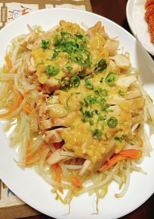 *鶏もも＆もやしの味噌だれ蒸し～レンチン-レシピのメイン写真