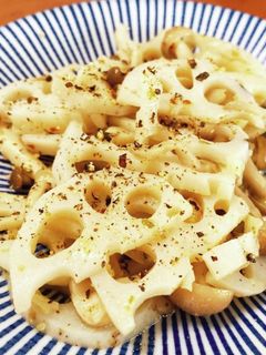 れんこんとしめじのクレソル炒め-レシピのメイン写真