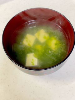 豆腐と青のりの味噌汁^^-レシピのメイン写真