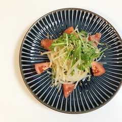 รูปของ ヘルシーおかず☆もやしナムルのサラダ