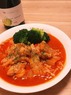 ワインに合う♪鶏肉と白菜のトマト煮-レシピのメイン写真