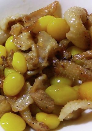 簡単！鶏皮と銀杏の塩炒め-レシピのメイン写真