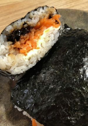 人参パクパク！子ども大好き昆布おにぎらず-レシピのメイン写真