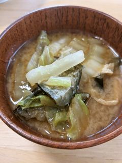 茄子と白菜のお味噌汁-レシピのメイン写真