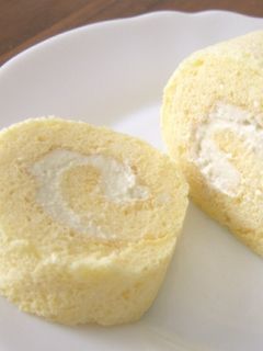 しっとり♪シフォンロールケーキ-レシピのメイン写真