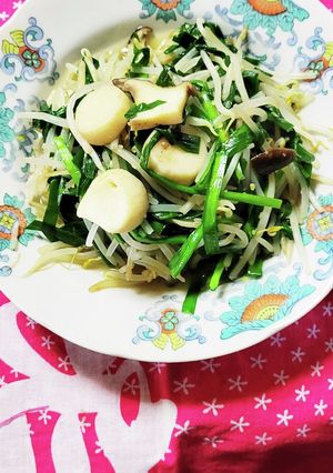 エリンギ&ニラ&もやしで炒めもの-レシピのメイン写真