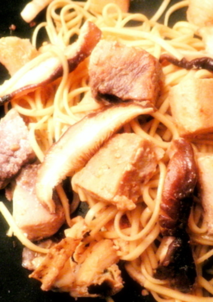 カジキと椎茸のエスニック焼きそば-レシピのメイン写真