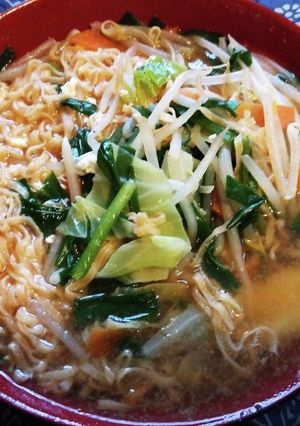 味噌バターの野菜チキンラーメン-レシピのメイン写真